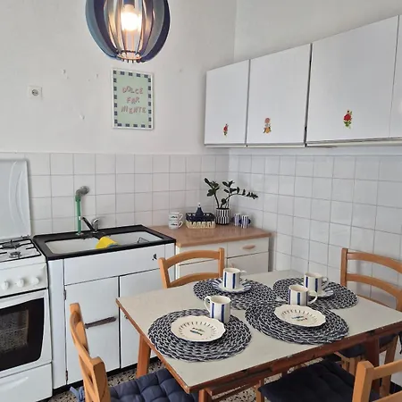 Casa Fritula-sweet With Private Yard *