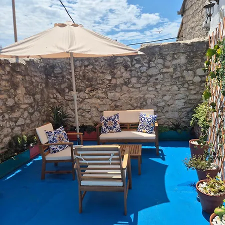 Casa Fritula-sweet With Private Yard Appartement